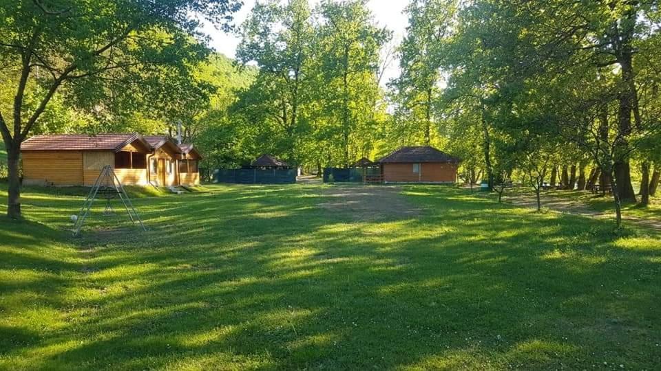 Flora&Fauna Bihać 外观 照片