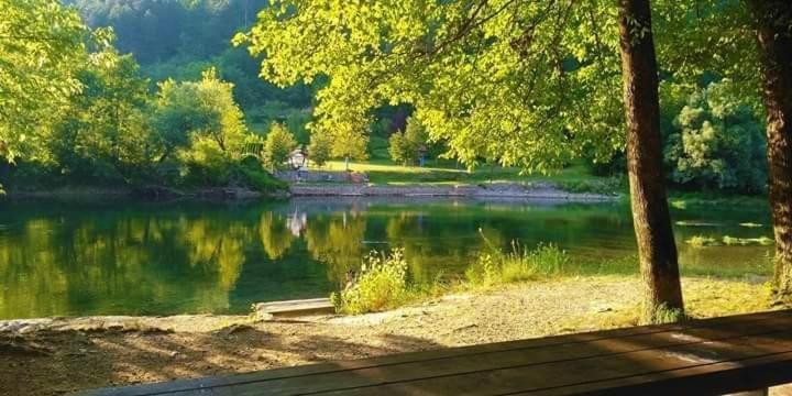 Flora&Fauna Bihać 外观 照片