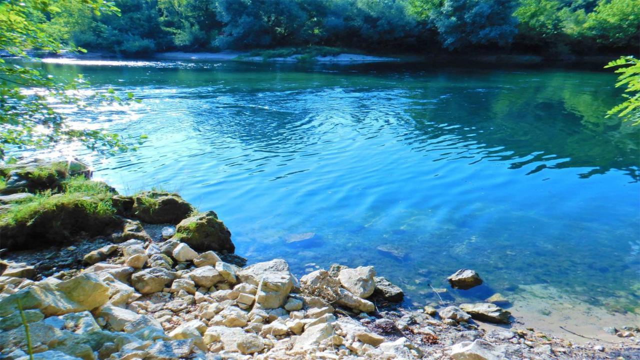 Flora&Fauna Bihać 外观 照片